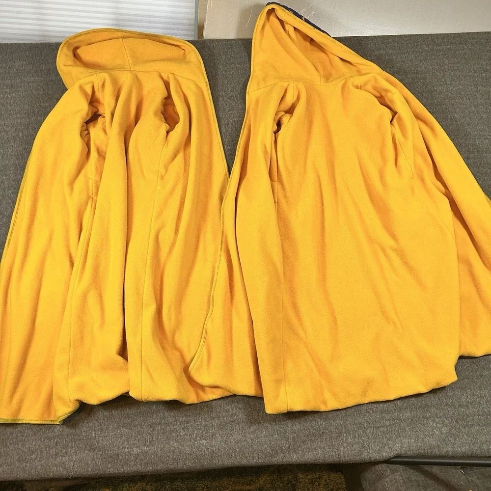 Star and Moon Bath Robes Lot of 2 One‎ Size Yellow Blue Galaxy Kids Sleepwear